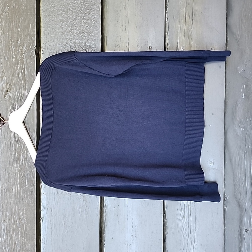 EVERLANE Sweater - Picture 5 of 7